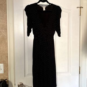 H&M maternity/nursing dress.